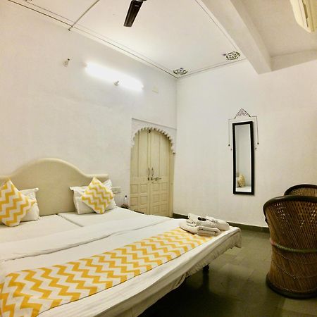 Maa Ji House On Lake Pichola 우다이푸르 외부 사진